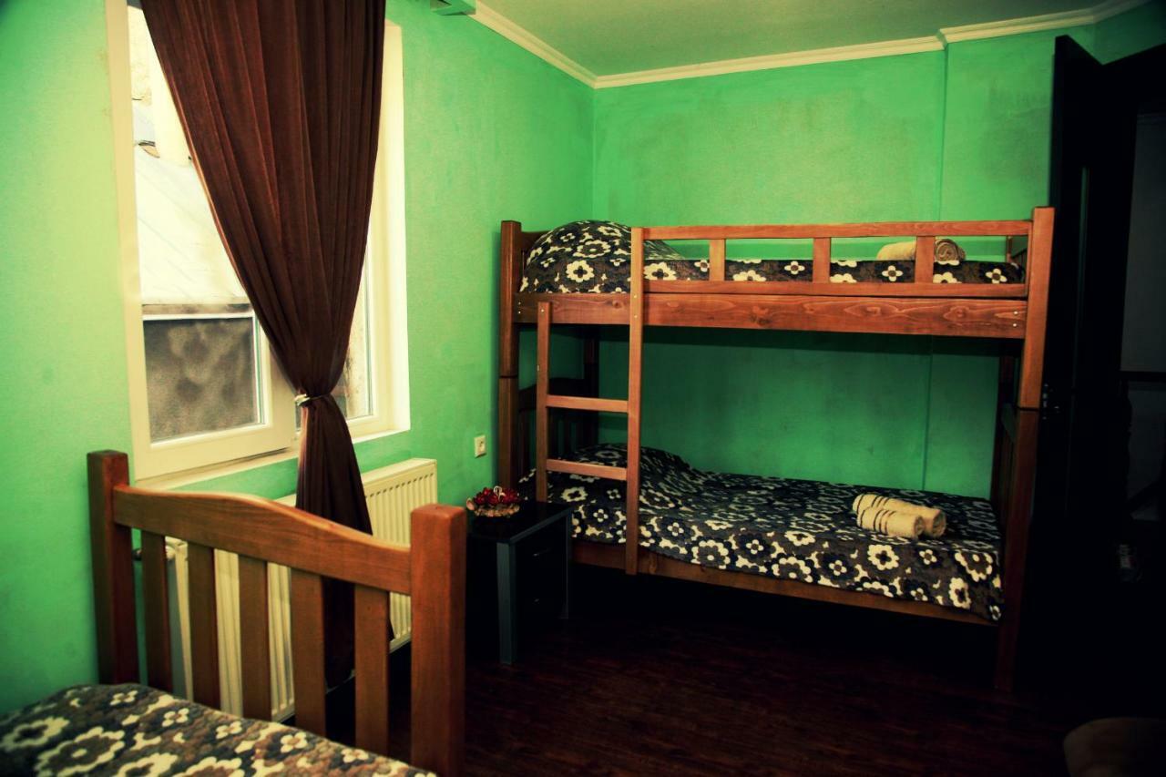 Guesthouse Different Tbilisi Exterior photo